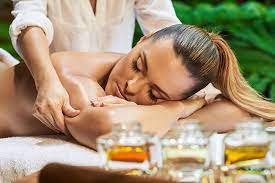 Body Oil Massage